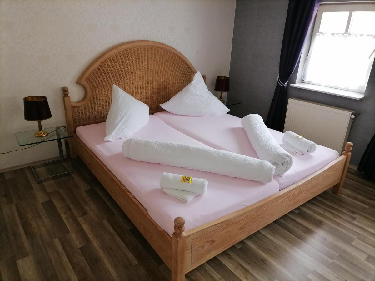 Gaestehaus Zum Salztrippler Rumbach ภายนอก รูปภาพ