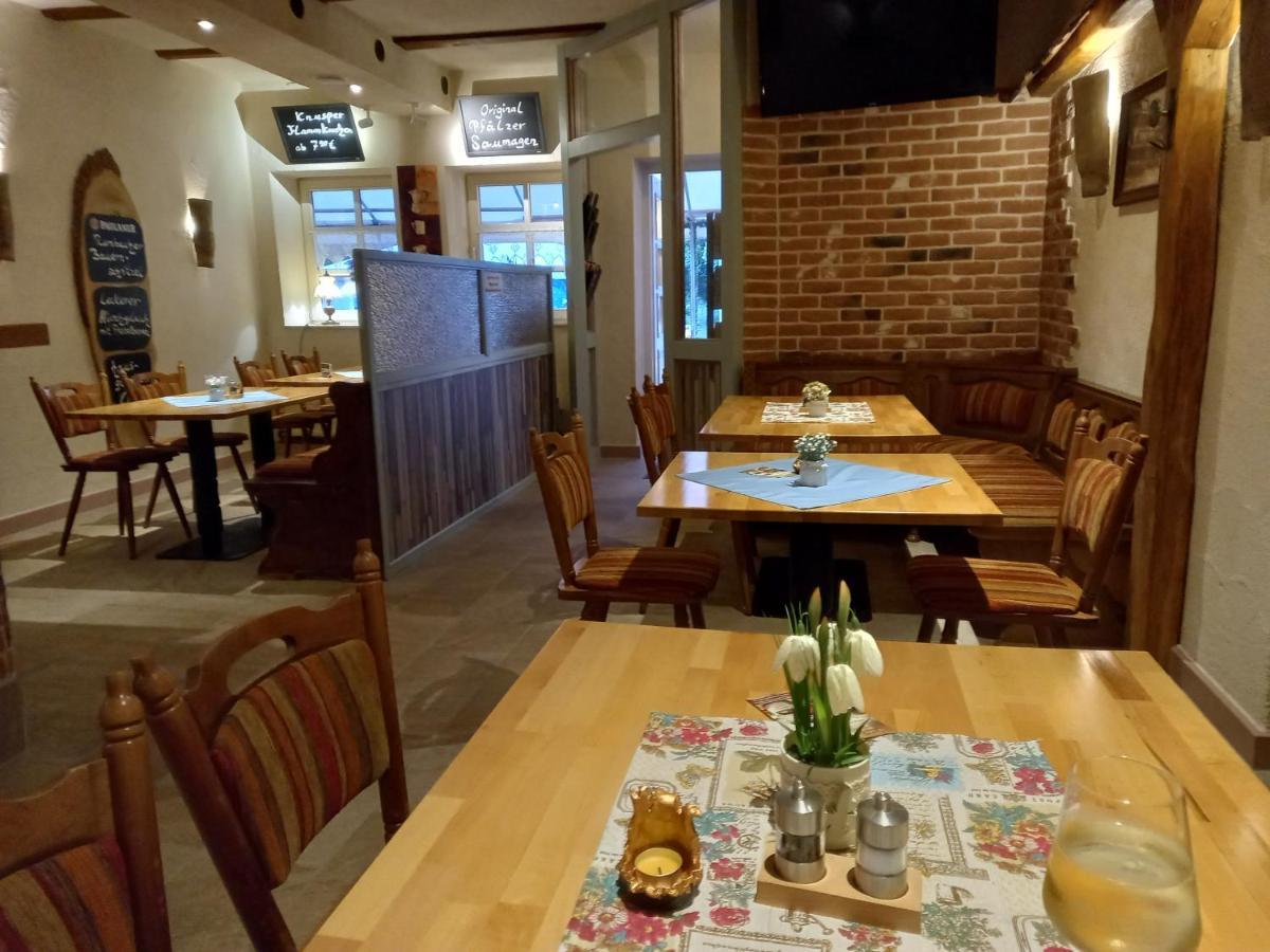Gaestehaus Zum Salztrippler Rumbach ภายนอก รูปภาพ